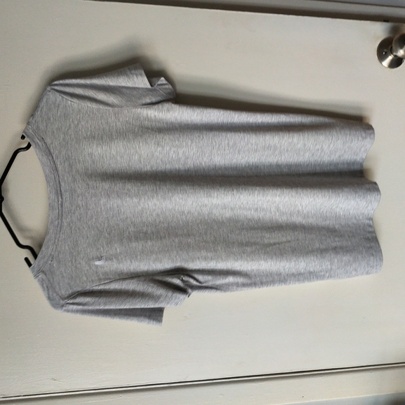 LOLE V neck t-shirt - Picture 4 of 5